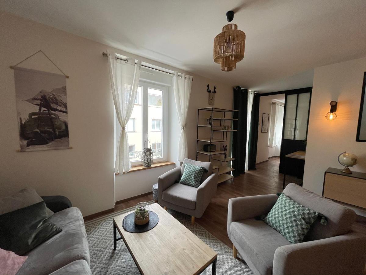Appartement Tout Confort Haut De Gamme En Plein Centre Ville Gerardmer Luaran gambar